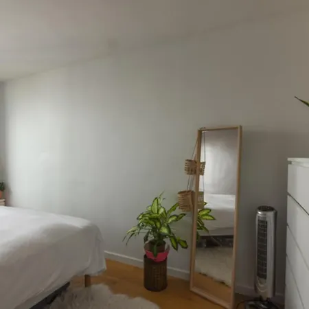 Quiet And Bright Apartment 아파트 레 릴라